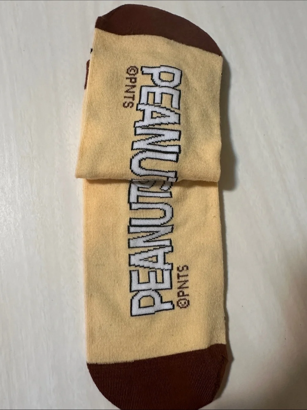 Peanuts No-Show Socks in Cream, Brown & Yellow